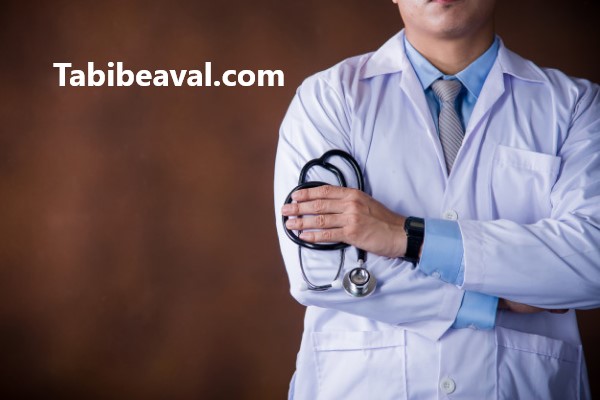 پزشک متخصص مغز و اعصاب برای معاینه در منزل طبیب اول